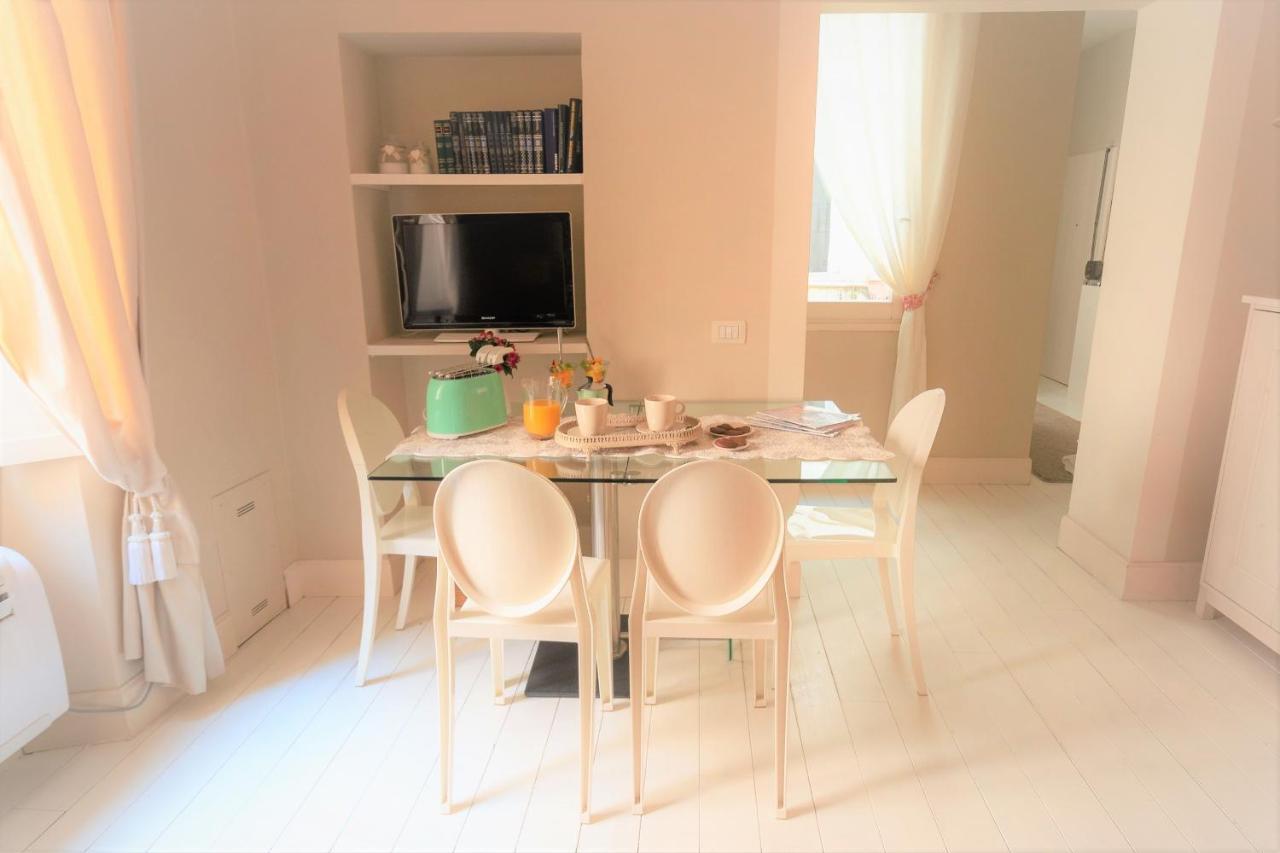 White Florence Suite Esterno foto